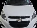 Белый Chevrolet Spark, 3 позиция 2019 года, КПП Механика, в Бухара за ~7 494 y.e. id6710268, Фото №1