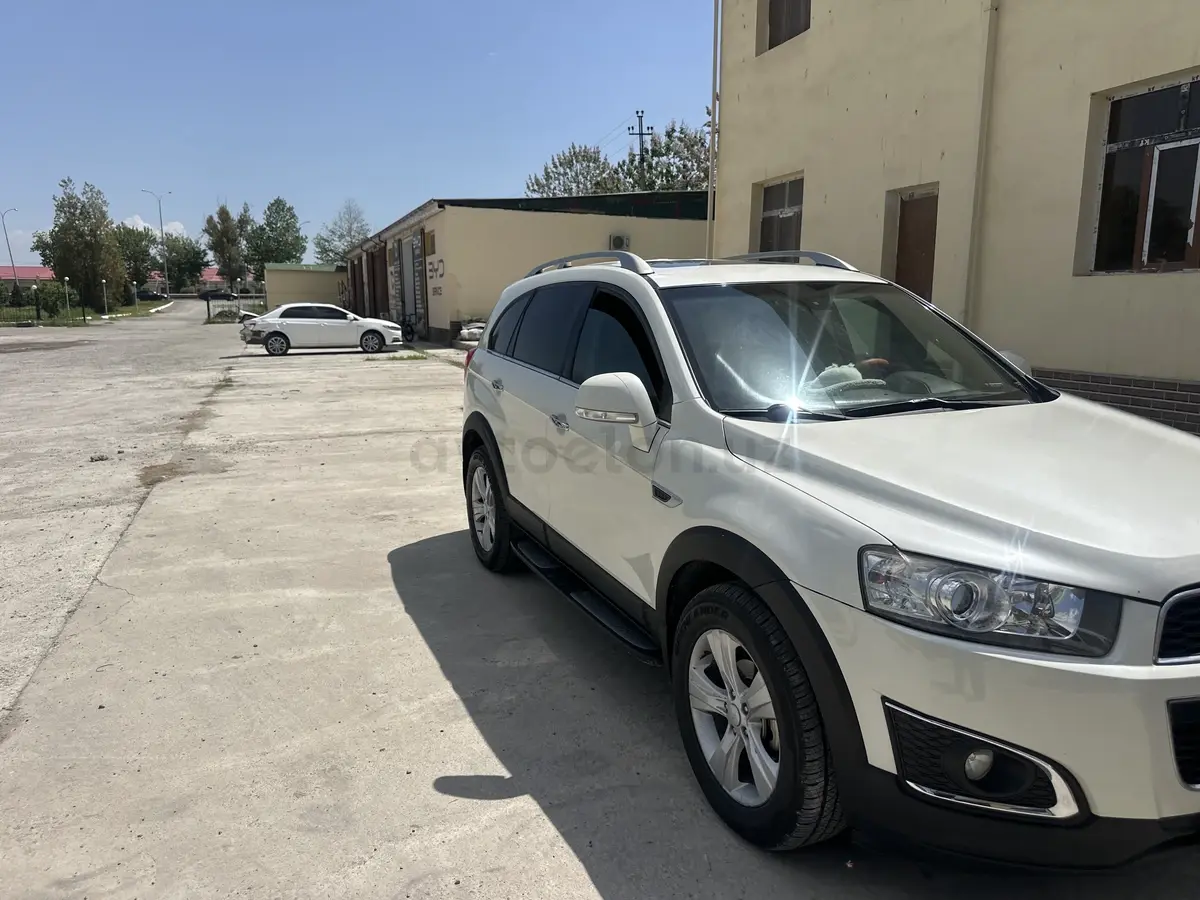 Chevrolet Captiva 2011 — 3