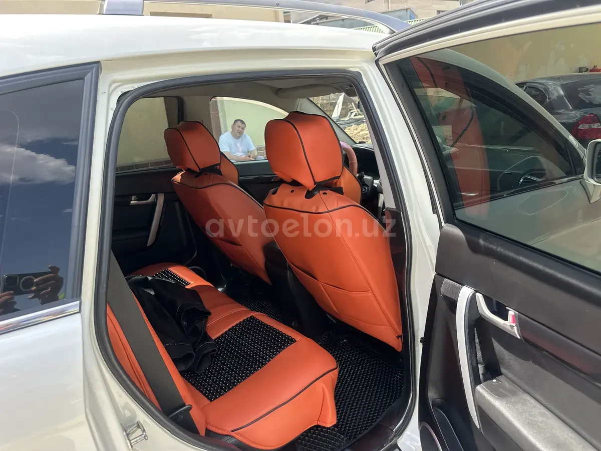 Chevrolet Captiva 2011 — 5