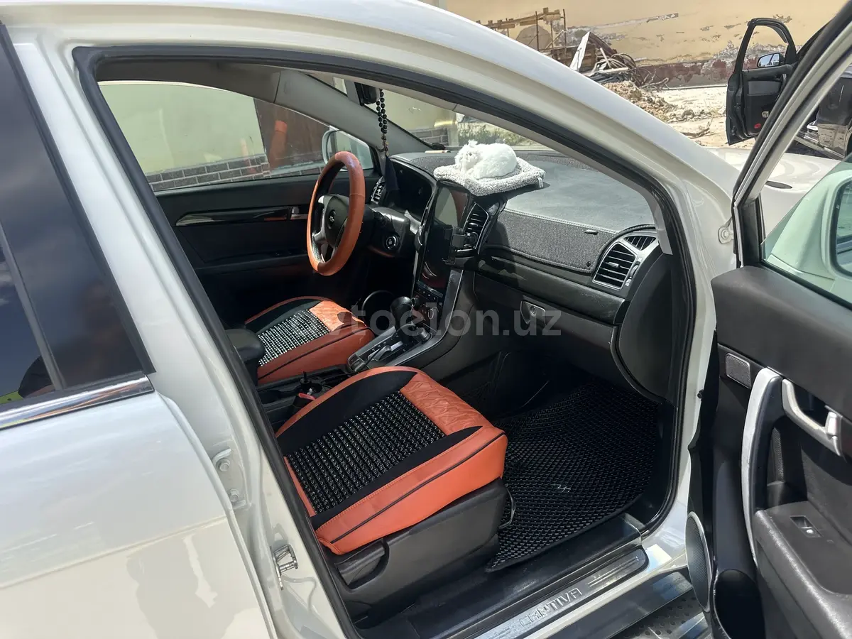Chevrolet Captiva 2011 — 6