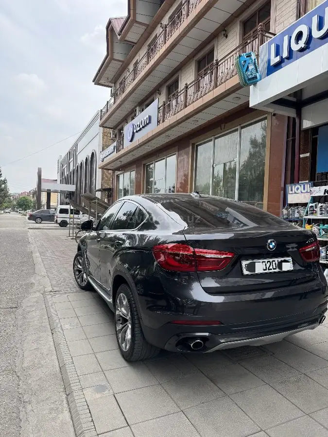 BMW X6 — 2