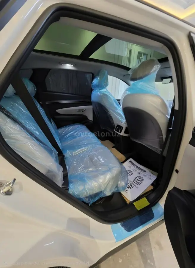 Hyundai Tucson — 10