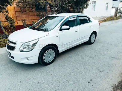 Белый Chevrolet Cobalt, 2 позиция 2014 года, КПП Механика, в Андижан за 7 500 y.e. id5219110