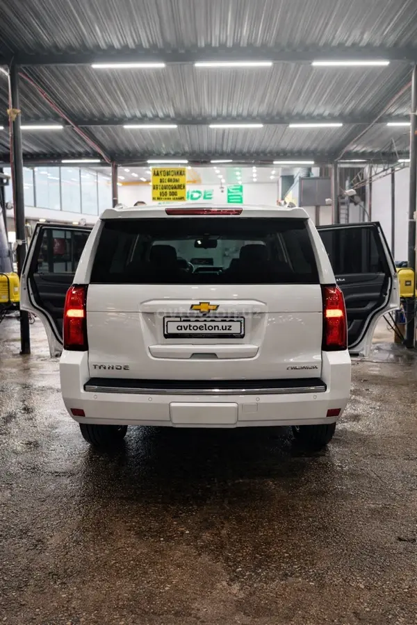 Chevrolet Tahoe 2020 — 4