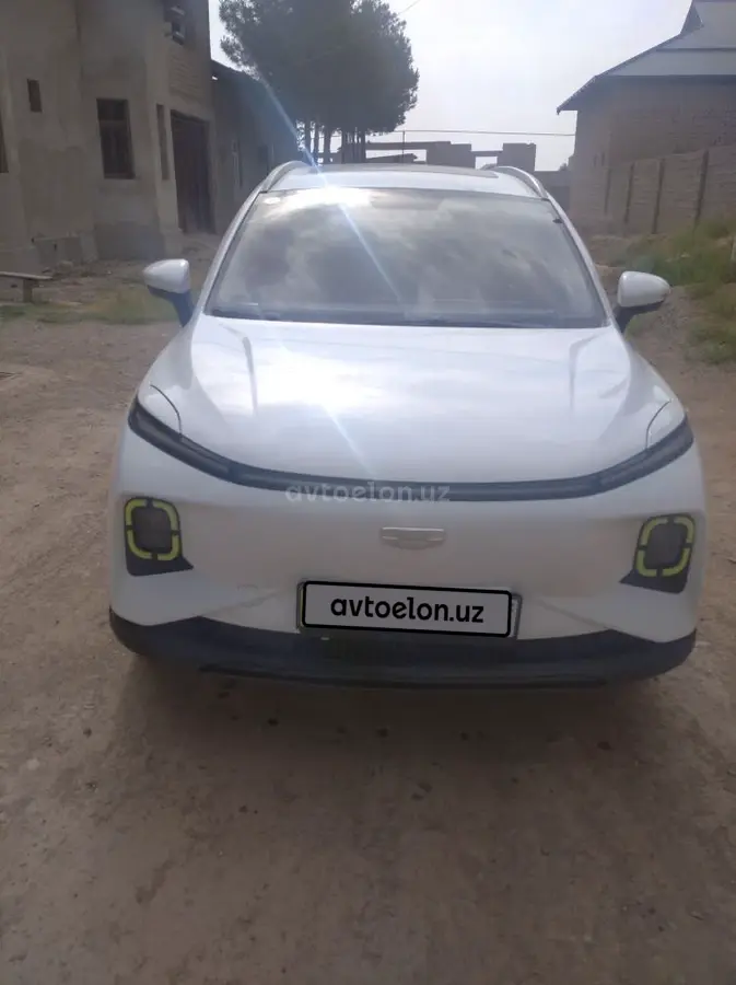 Geely Geometry E null