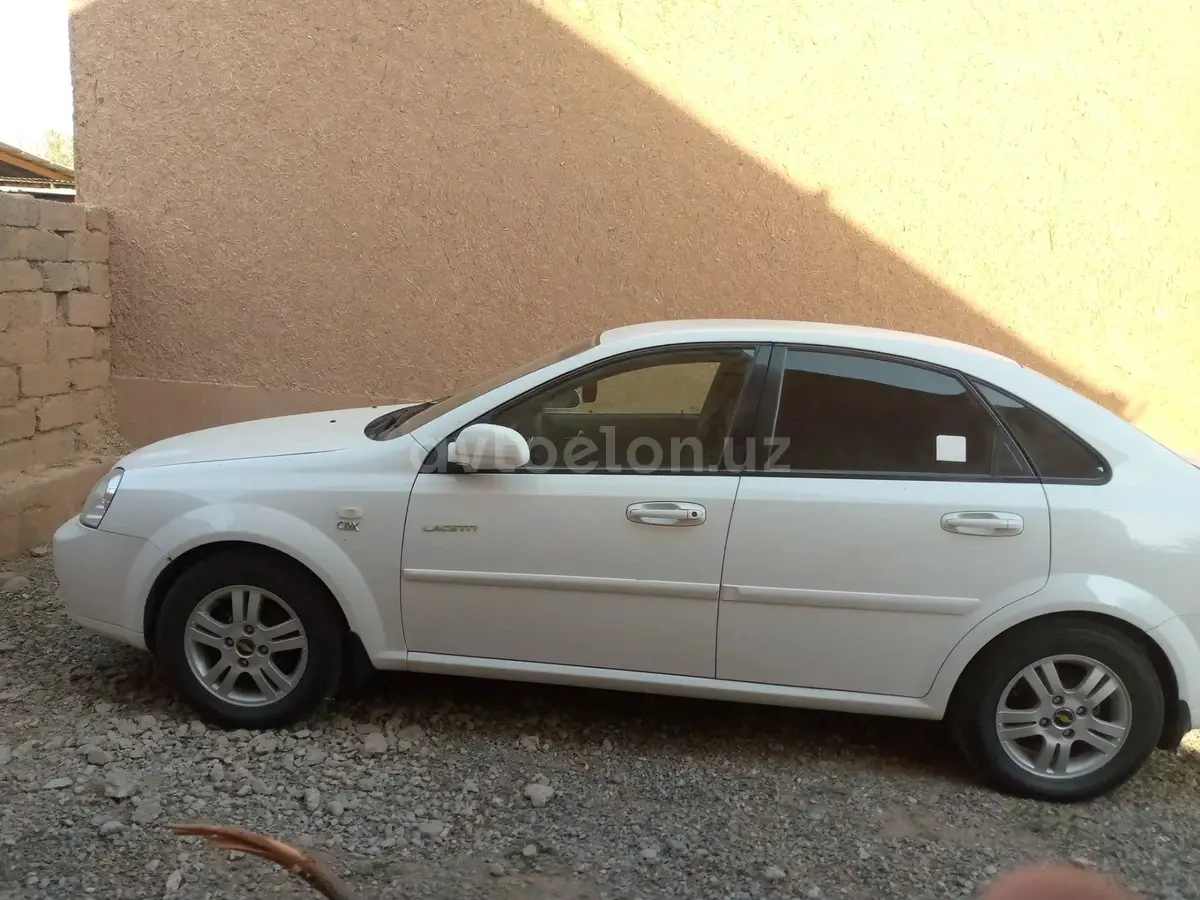 Chevrolet Lacetti 2013 — 2