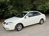 Белый Chevrolet Gentra, 3 позиция 2021 года, КПП Автомат, в Ташкент за 13 300 y.e. id5180425, Фото №1