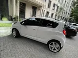 Белый Chevrolet Spark, 4 позиция 2020 года, КПП Автомат, в Ташкент за 9 500 y.e. id5210736, Фото №1