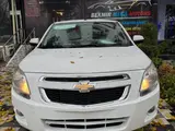 Белый Chevrolet Cobalt, 4 позиция 2025 года, КПП Автомат, в Бухара за ~12 403 y.e. id6457623, Фото №1