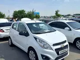 Белый Chevrolet Spark, 4 позиция 2015 года, КПП Механика, в Ташкент за 6 800 y.e. id5213754, Фото №1