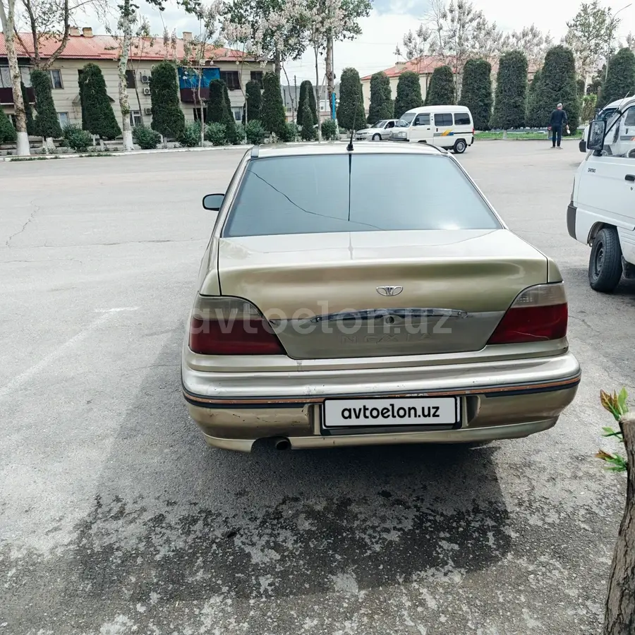 Daewoo Nexia — 9