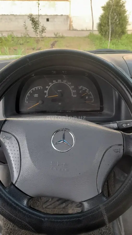 Mercedes-Benz Vito — 3