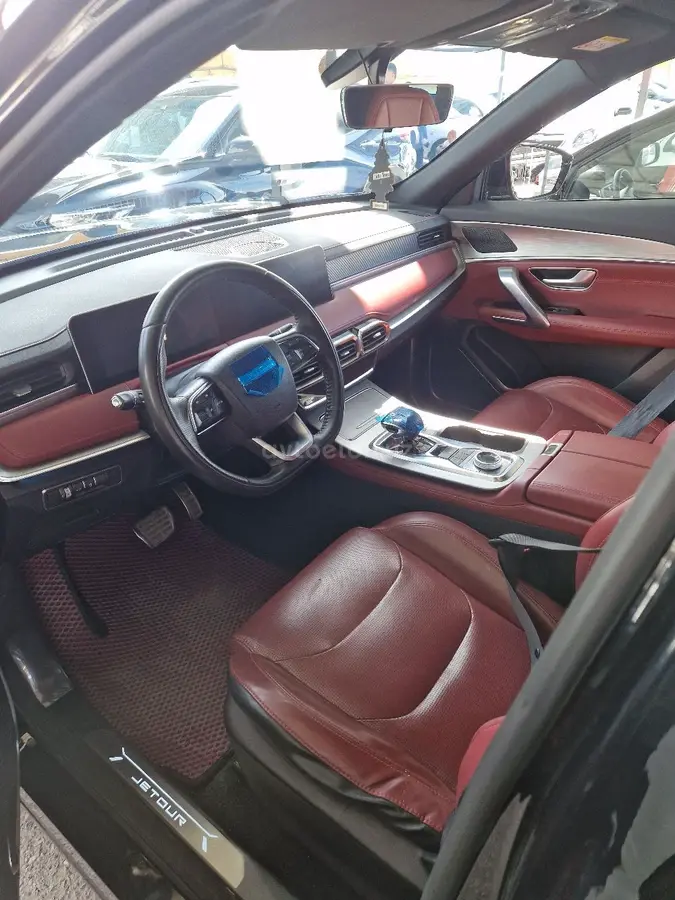 Jetour X70 Plus — 4