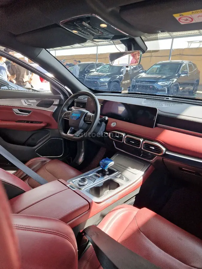 Jetour X70 Plus — 7