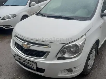 Белый Chevrolet Cobalt, 2 позиция 2018 года, КПП Механика, в Бухара за 9 200 y.e. id4908918