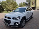 Белый Chevrolet Captiva, 4 позиция 2018 года, КПП Автомат, в Ташкент за 18 500 y.e. id5207852, Фото №1