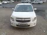 Белый Chevrolet Cobalt, 2 позиция 2021 года, КПП Механика, в Ташкент за 10 700 y.e. id5183122, Фото №1