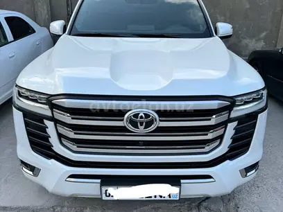 Белый Toyota Land Cruiser 2021 года, КПП Автомат, в Ташкент за 81 900 y.e. id4991269
