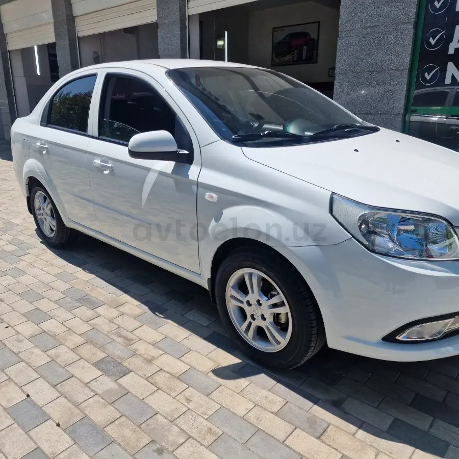 Chevrolet Aveo 2019 — 3
