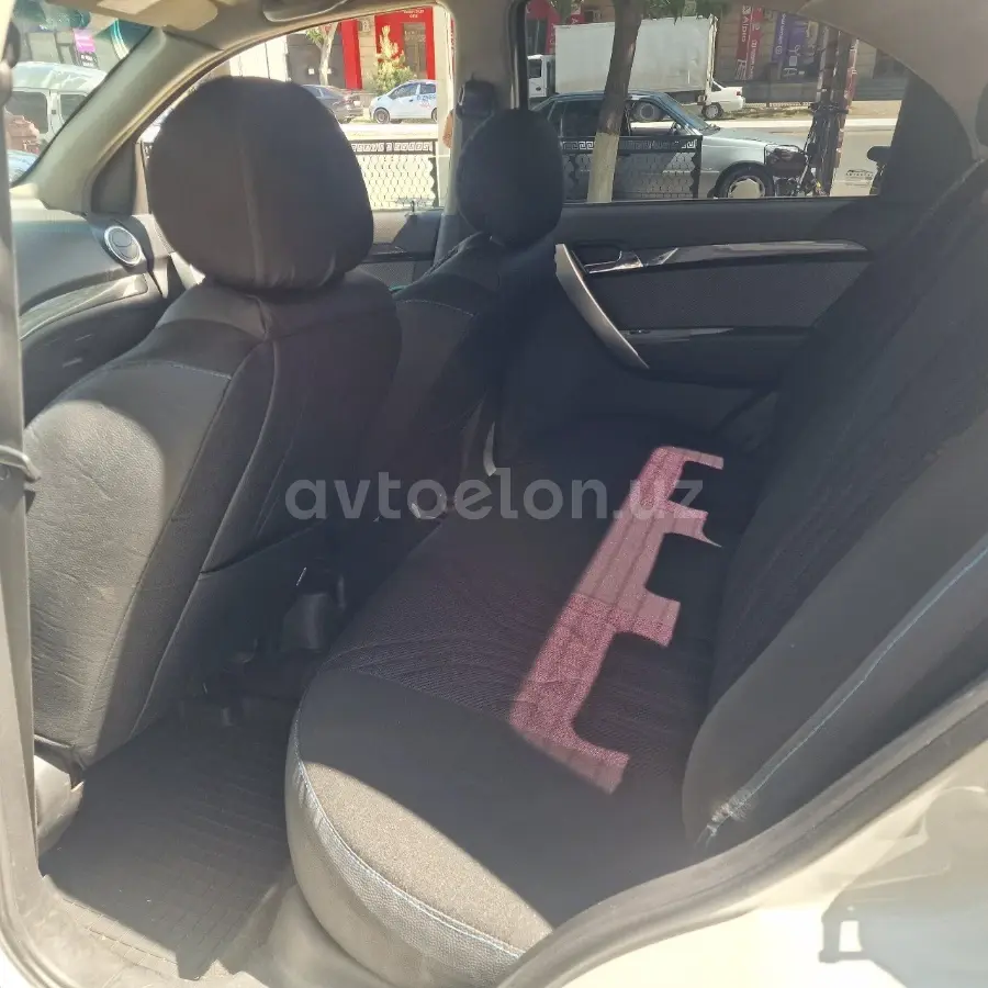 Chevrolet Aveo 2019 — 7