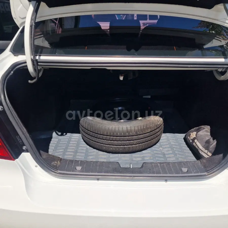 Chevrolet Aveo 2019 — 8