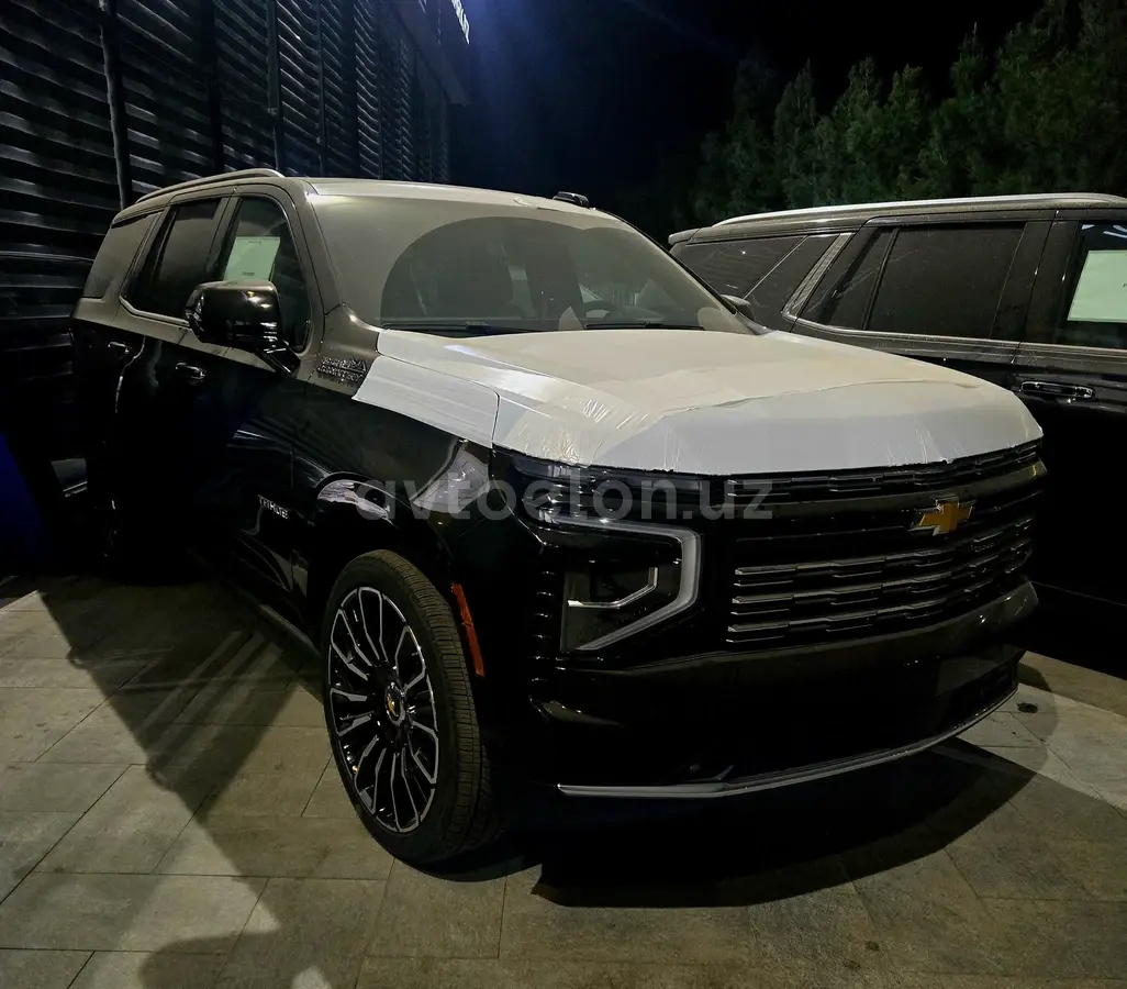 Chevrolet Tahoe — 2