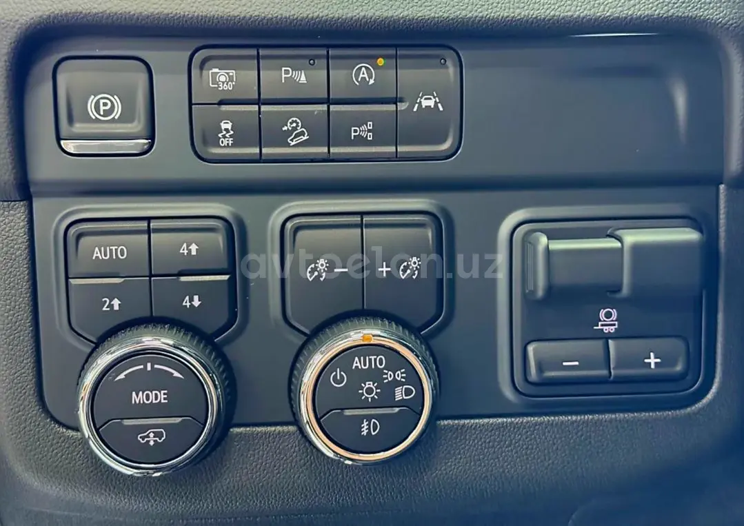 Chevrolet Tahoe — 6