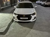 Chevrolet Onix 2023 года, в Навои за ~13 725 y.e. id6696944, Фото №1