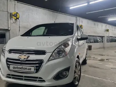 Белый Chevrolet Spark, 2 позиция 2011 года, КПП Механика, в Янгиюльский район за 5 000 y.e. id4987547