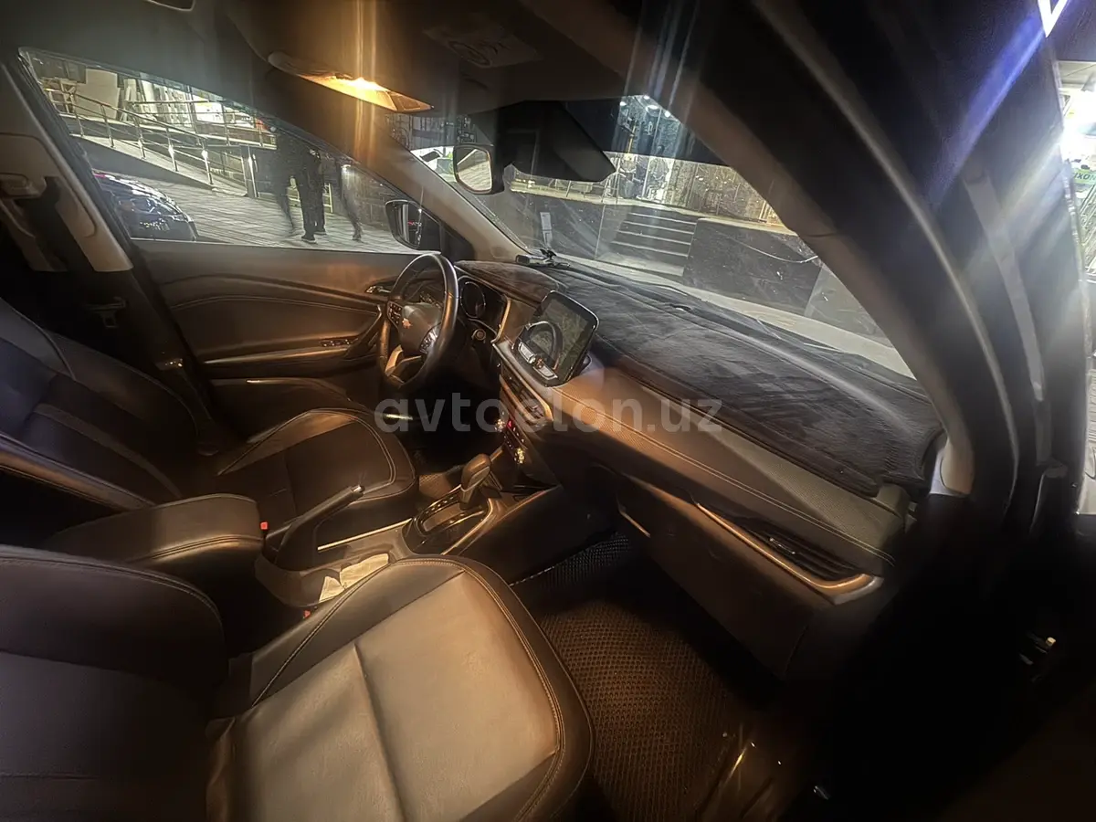 Chevrolet Tracker 2 2023 — 2