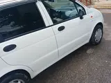 Белый Chevrolet Matiz, 2 позиция 2018 года, КПП Механика, в Наманган за 5 500 y.e. id5269810, Фото №1