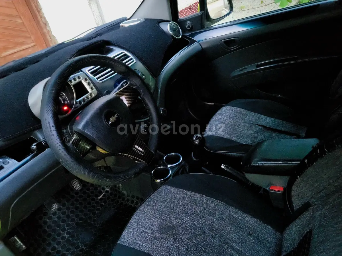 Chevrolet Spark 2015 — 4
