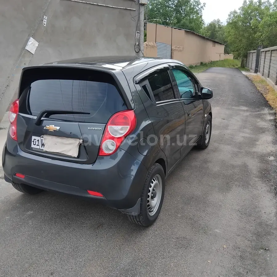 Chevrolet Spark 2020 — 4