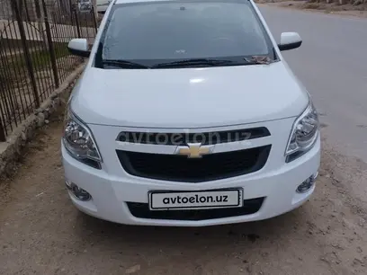 Белый Chevrolet Cobalt, 2 позиция 2020 года, КПП Механика, в Байсунский район за 10 000 y.e. id5211833