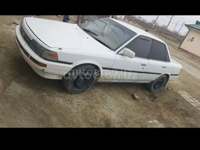 Toyota Camry 1990 yil, shahar Guliston uchun 2 600 у.е. id4998097