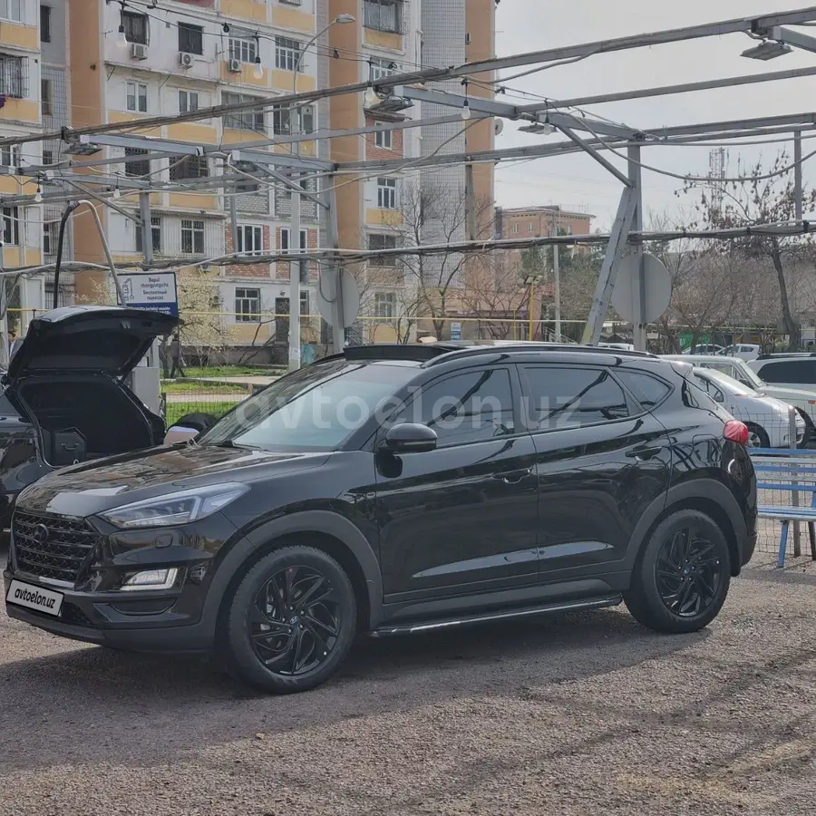 Hyundai Tucson — 2