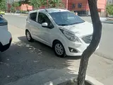 Белый Chevrolet Spark, 4 евро позиция 2018 года, КПП Автомат, в Андижан за 7 700 y.e. id5235602