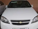 Белый Chevrolet Gentra, 2 позиция 2023 года, КПП Механика, в Самарканд за 12 800 y.e. id5256573, Фото №1