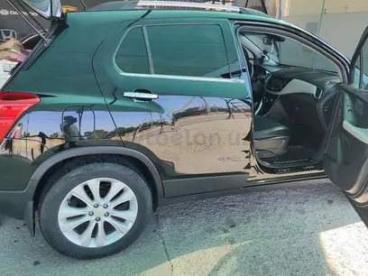 Chevrolet Tracker, 2 позиция 2019 года, КПП Автомат, в Ташкент за 14 500 y.e. id5135732