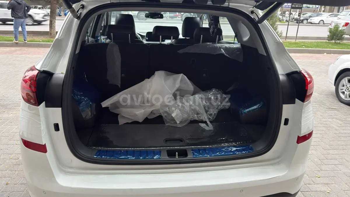 Hyundai Tucson — 7