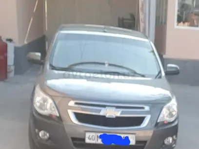 Mokriy asfalt Chevrolet Cobalt, 3 pozitsiya 2015 yil, КПП Mexanika, shahar Farg'ona uchun 8 233 у.е. id4975941