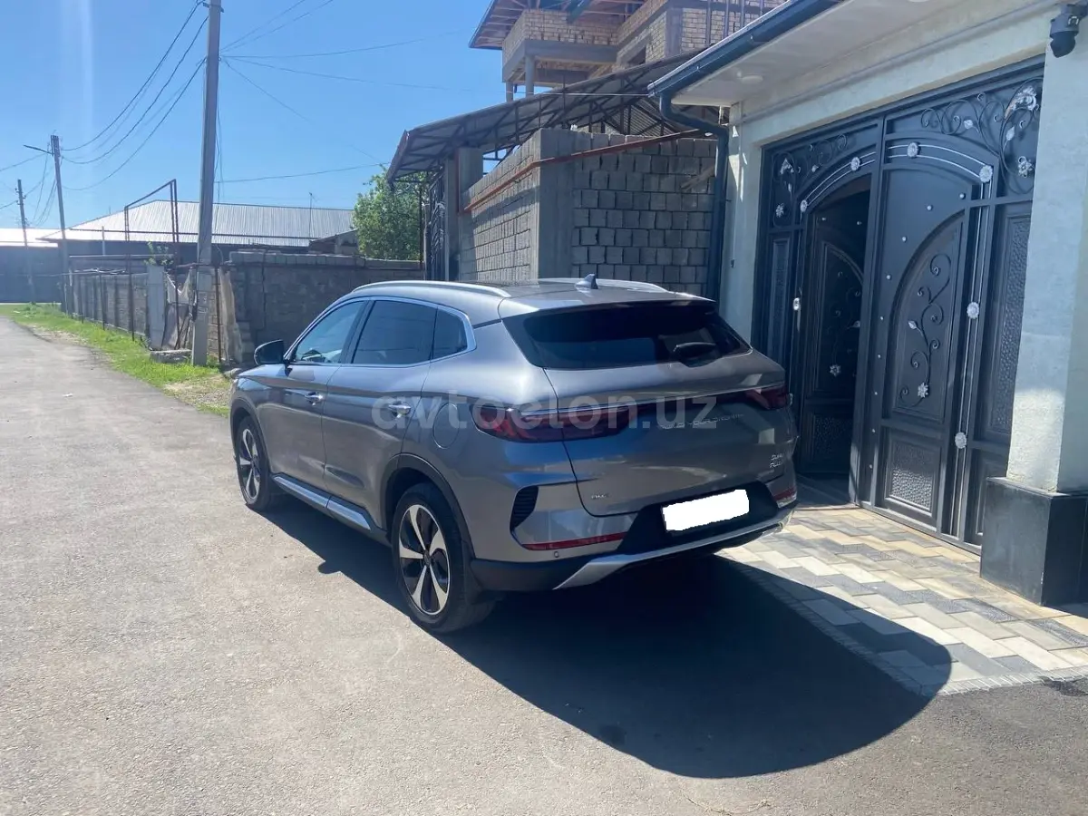 BYD Song Plus DM-i — 3