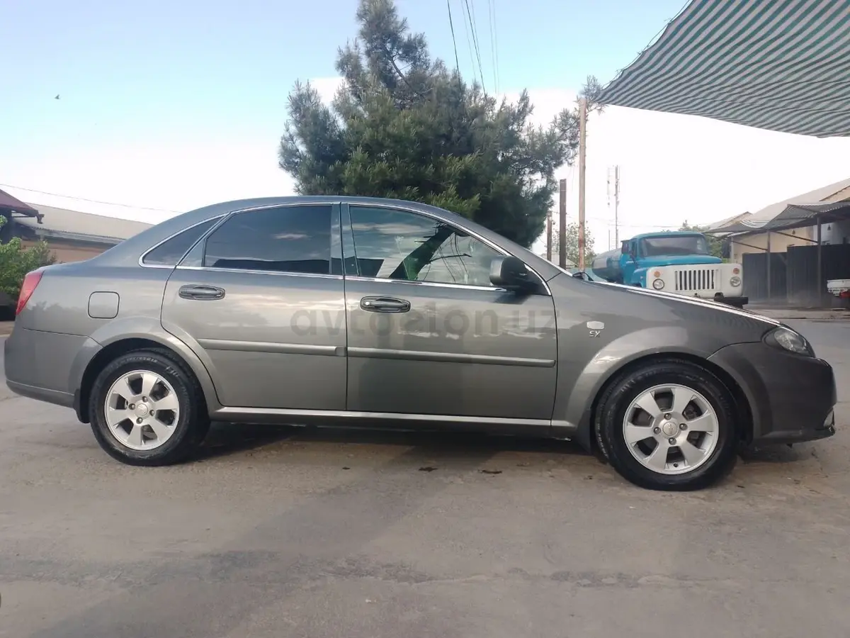 Chevrolet Lacetti 2016
