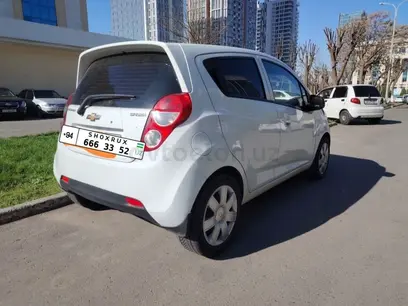 Белый Chevrolet Spark, 2 позиция 2018 года, КПП Механика, в Ташкент за 7 000 y.e. id4948483