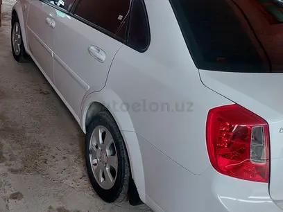 Белый Chevrolet Gentra, 3 позиция 2021 года, КПП Автомат, в Ташкент за 12 800 y.e. id5169373
