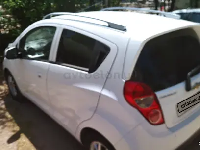 Белый Chevrolet Spark, 4 позиция 2019 года, КПП Автомат, в Зарафшан за 8 000 y.e. id5201909