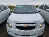 Белый Chevrolet Cobalt, 4 позиция 2024 года, КПП Автомат, в Ташкент за 13 600 y.e. id4962822, Фото №1