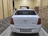 Белый Chevrolet Cobalt, 4 позиция 2015 года, КПП Автомат, в Навои за ~9 558 y.e. id5206970, Фото №1