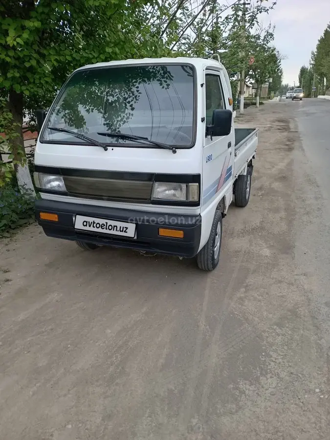 Daewoo Labo — 2