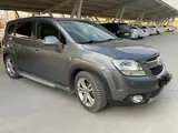 Мокрый асфальт Chevrolet Orlando, 3 позиция 2017 года, КПП Автомат, в Муборекский район за 14 800 y.e. id6772758, Фото №1